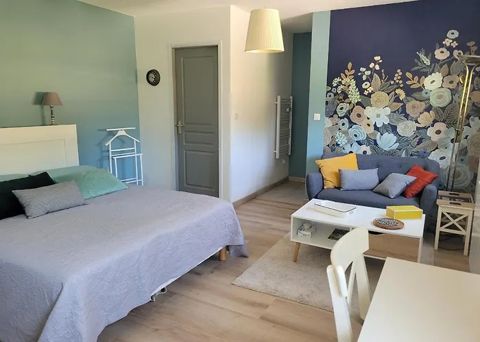 L'atelier 7 Bed and breakfast Saintes